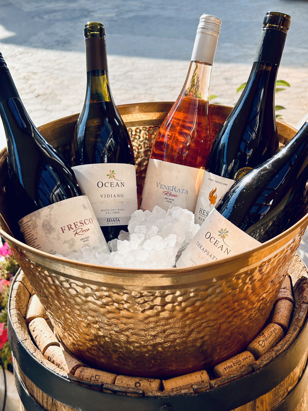 Idaia wines on ice - Sirtaki Wines - Analipsi Hersonissos